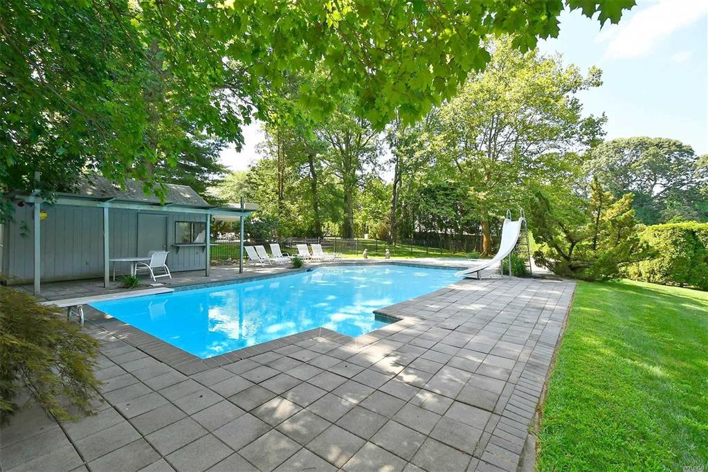 52 Fox Ln Dix Hills Dix Hills NY 11746