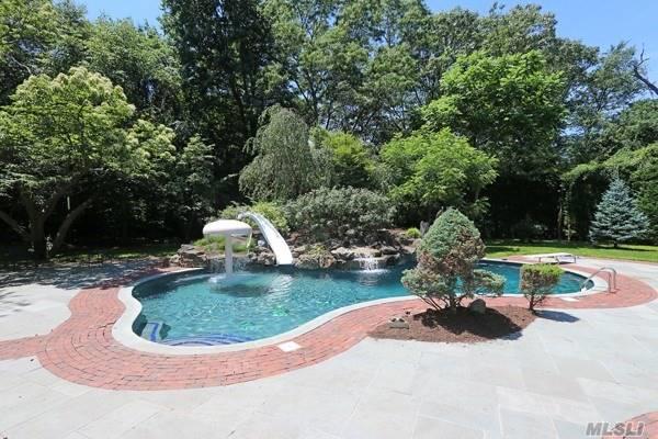 214 Sunset Rd Oyster Bay Cove Oyster Bay Cove NY 11771