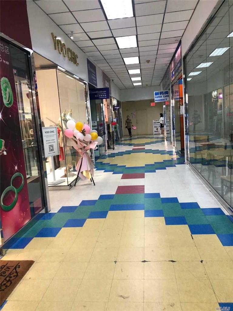 41-70 Main St Flushing Flushing NY 11355