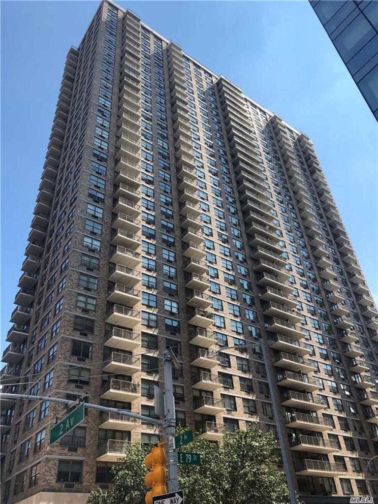 301 E 79 St Out of NYC NEW YORK NY 10075