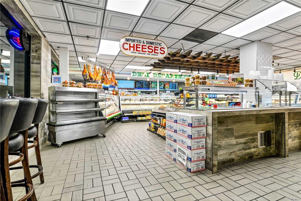 157- 48 Crossbay Blvd Howard Beach Howard Beach NY 11414