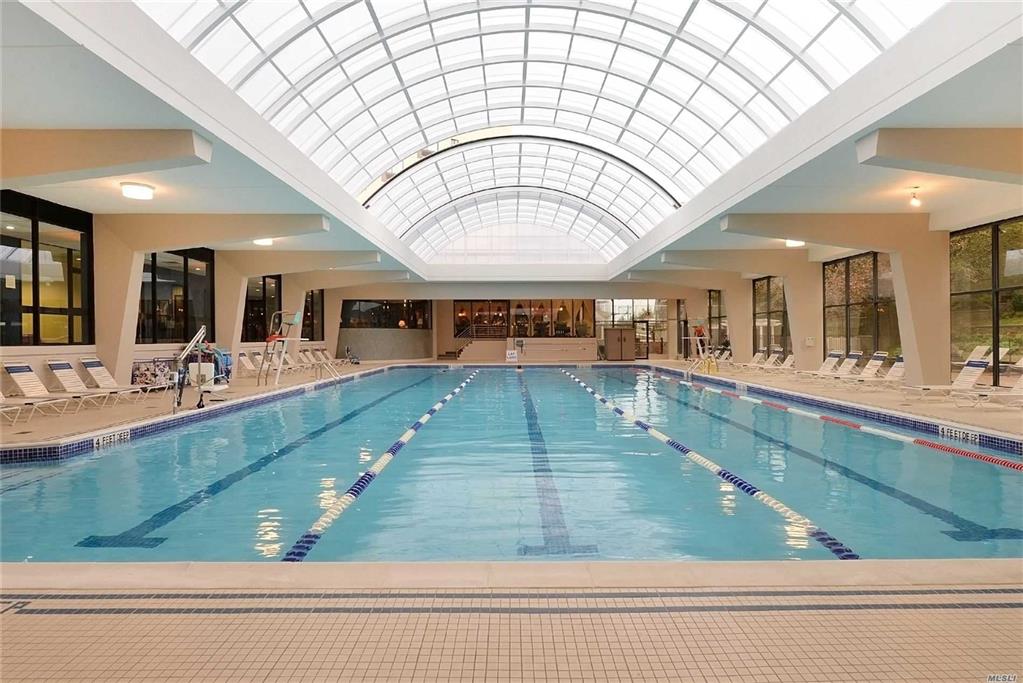 1 Bay Club Dr Bayside Bayside NY 11360