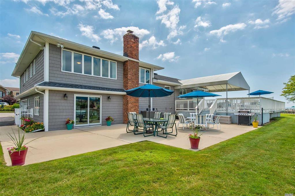 41 Club Dr Massapequa Massapequa NY 11758