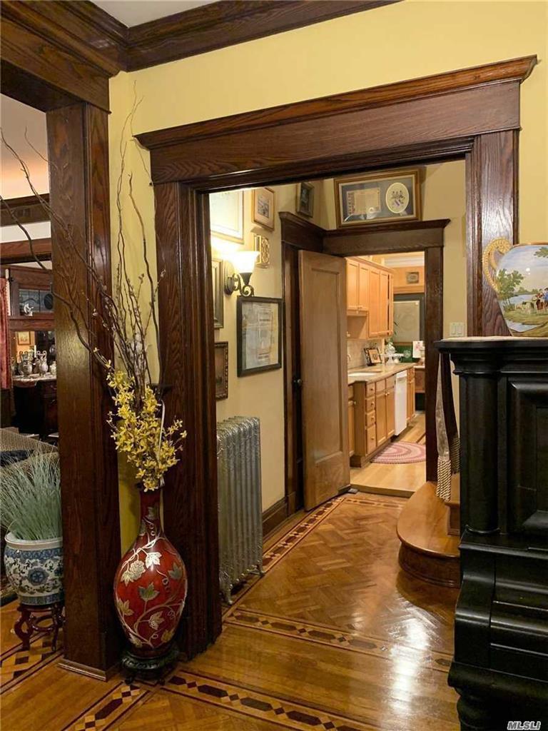 85-34 104th St Richmond Hill Richmond Hill NY 11418
