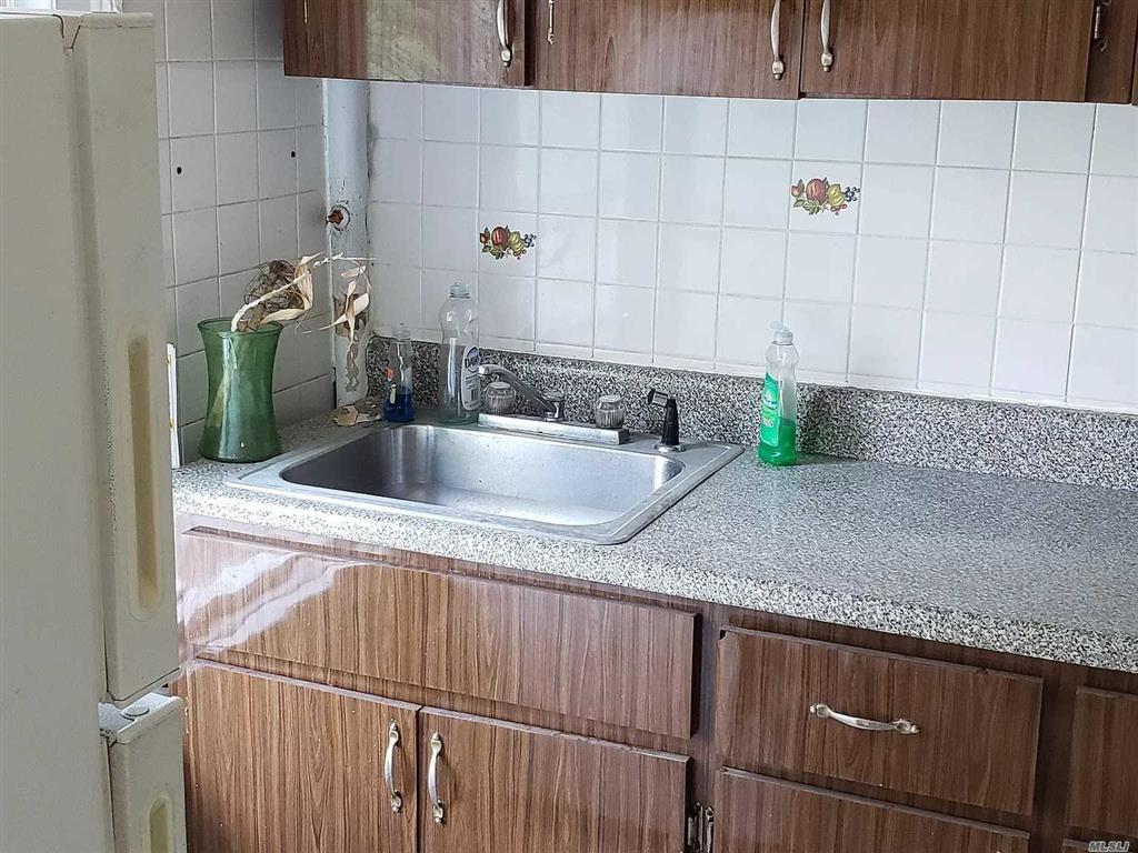 66 Van Siclen Ave Brooklyn NY 11207