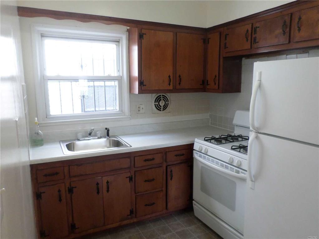 11-11 Grassmere Ter Far Rockaway Far Rockaway NY 11691