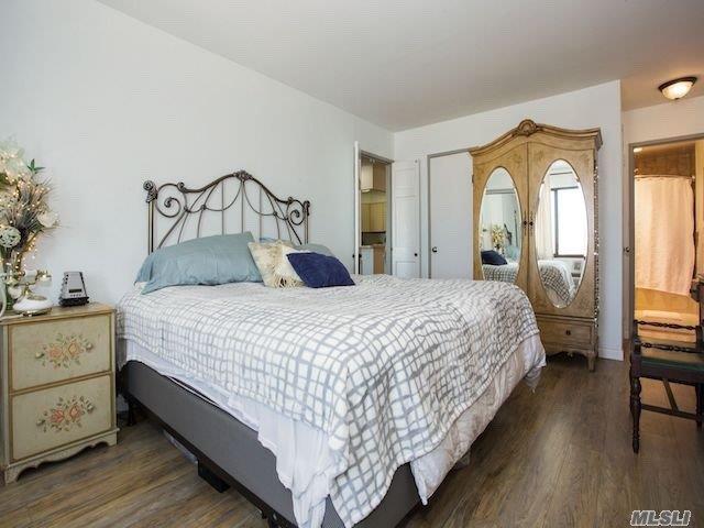 360 Shore Rd Long Beach Long Beach NY 11561