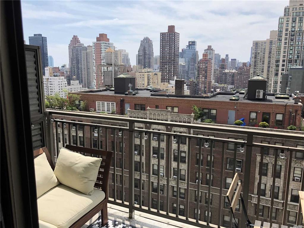 301 E 79 St Out of NYC NEW YORK NY 10075