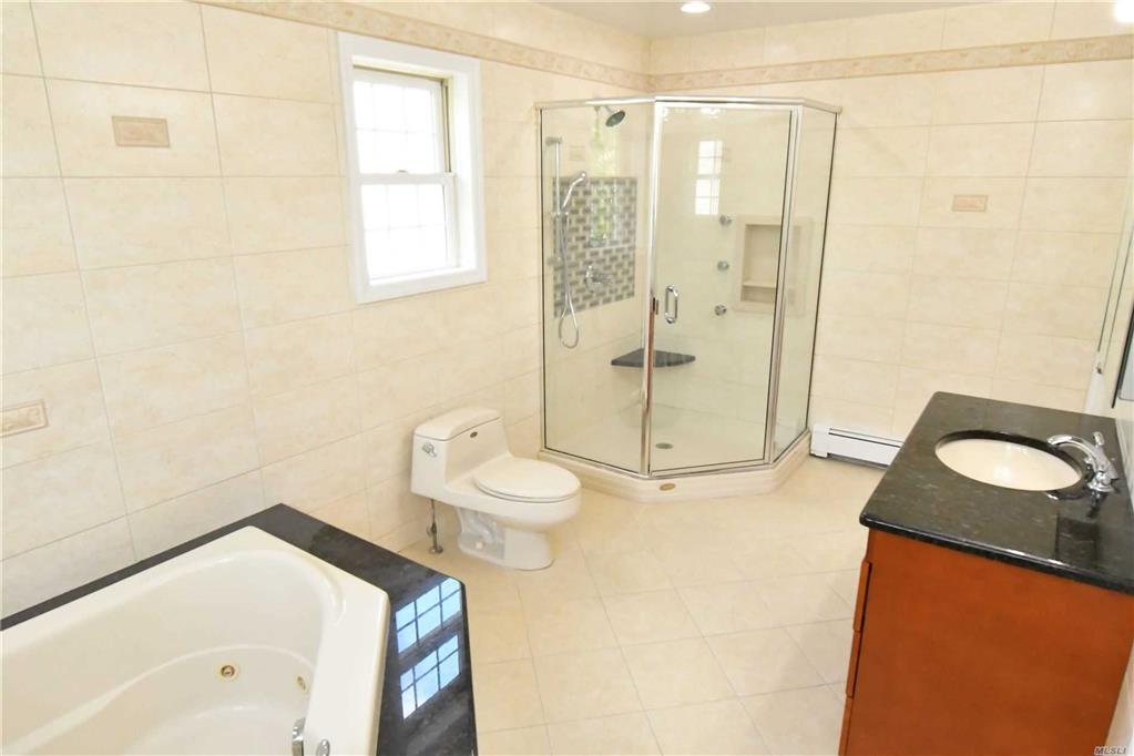 203 Wellington Rd S Garden City Garden City NY 11530