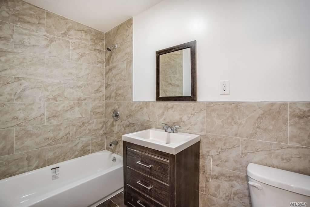 35-11 105th St Corona Corona NY 11368