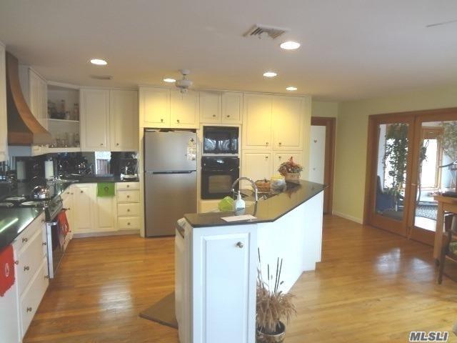 9 Sunset Blvd Wading River Wading River NY 11792