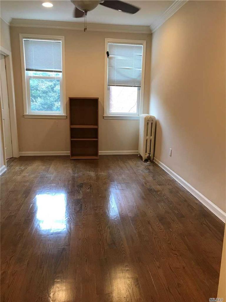 220 Jericho Tpke Floral Park Floral Park NY 11001