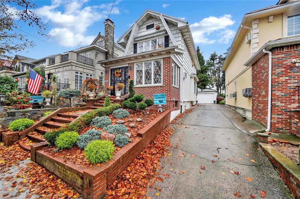 1155 82 Street Dyker Heights Brooklyn NY 11228 Brooklyn 4U