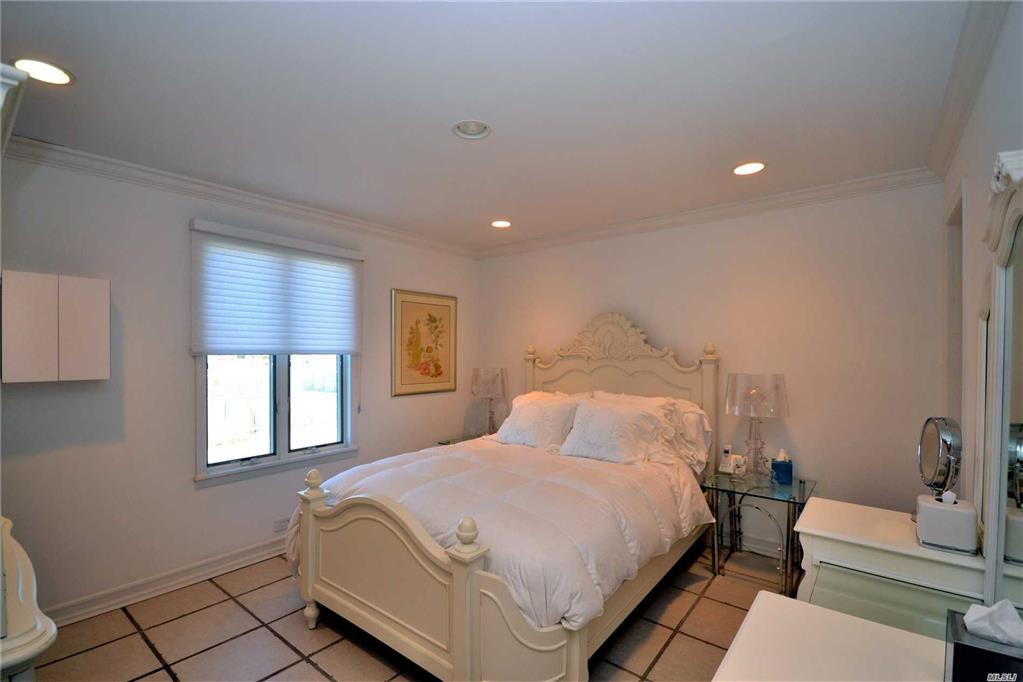 231 Dune Rd Westhampton Beach Westhampton Bch NY 11978