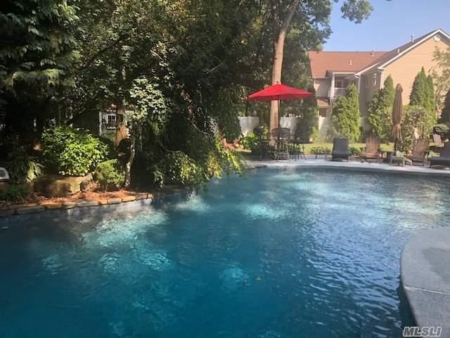 3 Hancock Ct S. Setauket S. Setauket NY 11720