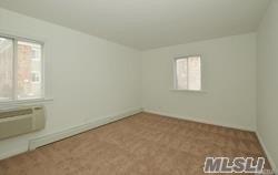 39 Mayfair Gardens Commack Commack NY 11725