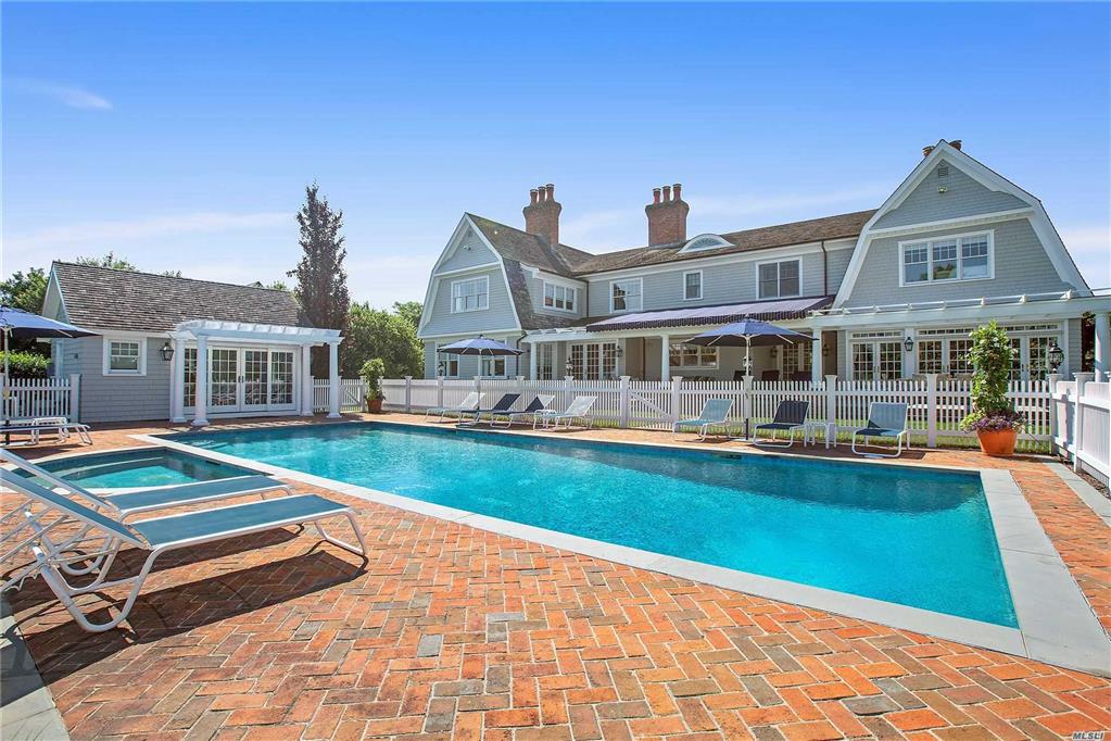 437 Wickapogue Rd Southampton Southampton NY 11968