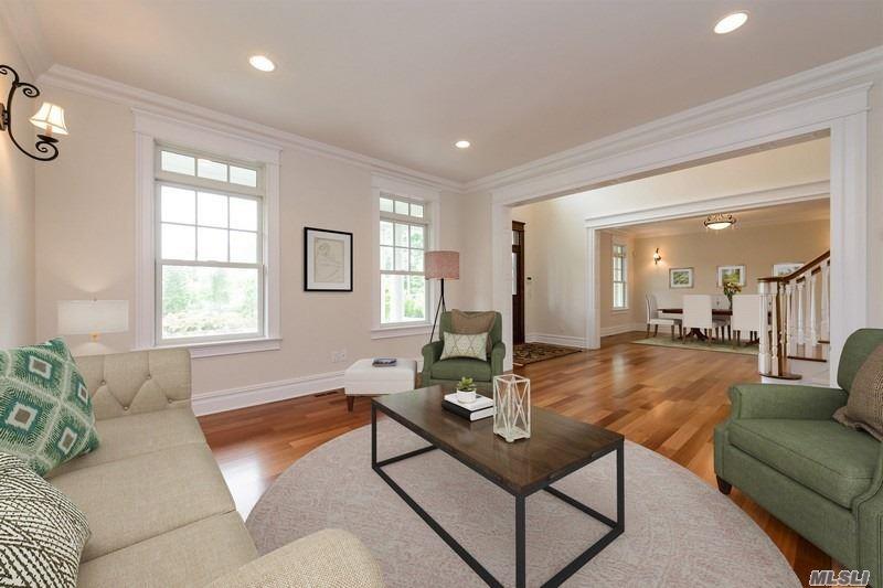 147 Eaton Ln West Islip West Islip NY 11795