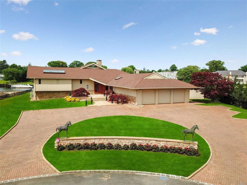 209 Seawane Pl Hewlett Harbor Hewlett Harbor NY 11557
