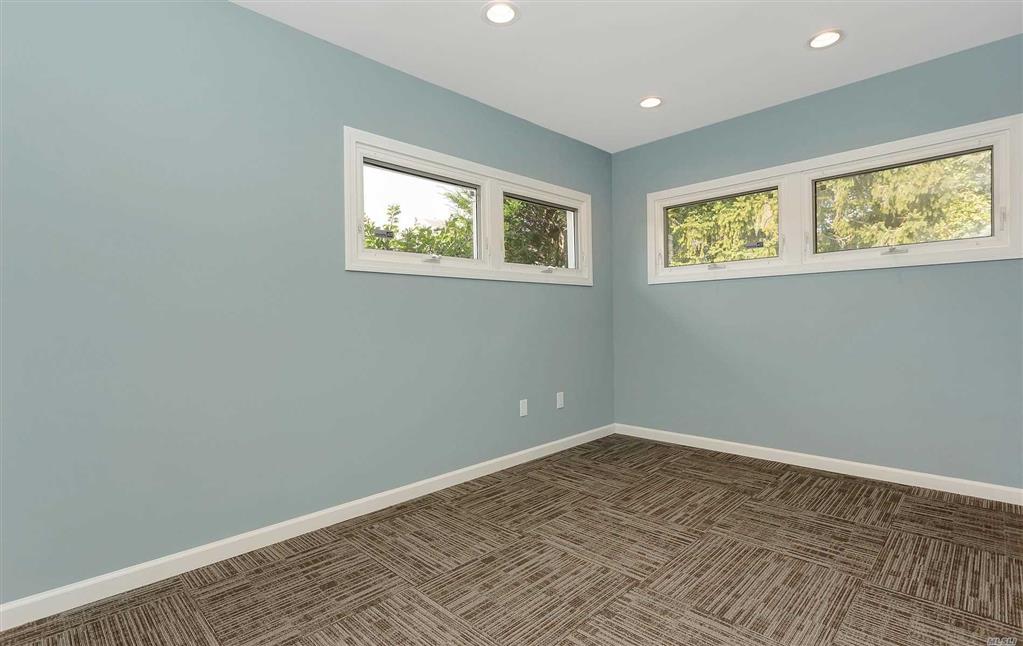 760 Wellwood Ave Lindenhurst Lindenhurst NY 11757