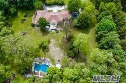 2 Mill Pond Ln Lattingtown Lattingtown NY 11560