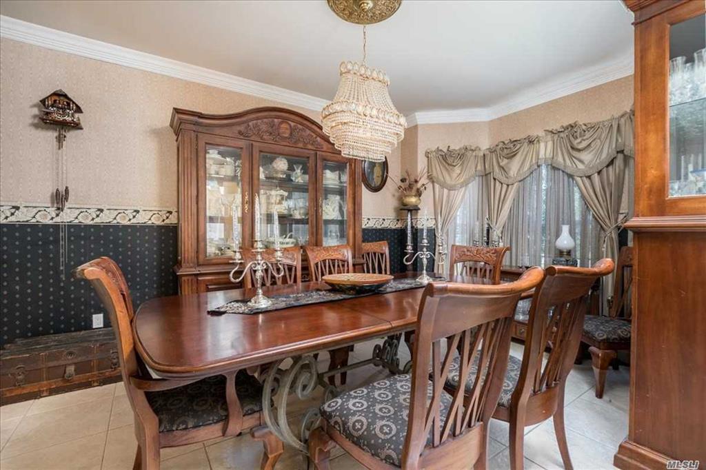 39 Old Neck Ct Manorville Manorville NY 11949