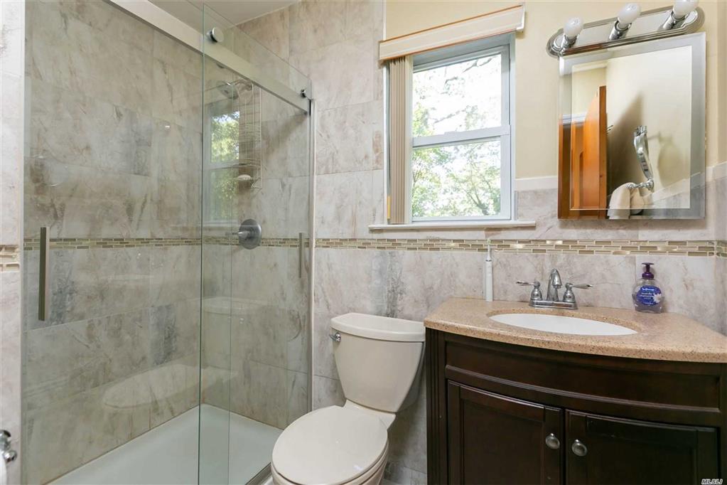 7 Lt John A Olsen Ln St. James St. James NY 11780