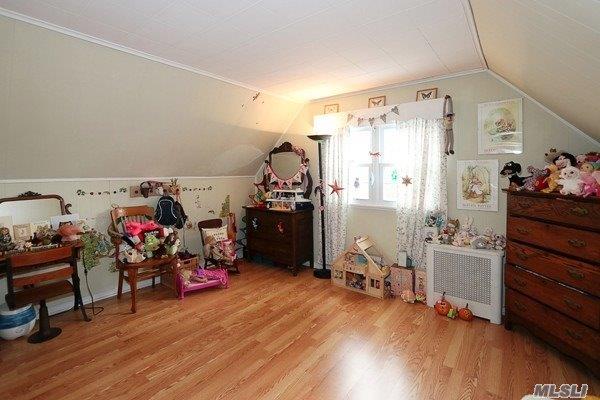 183 Brown St Mineola Mineola NY 11501