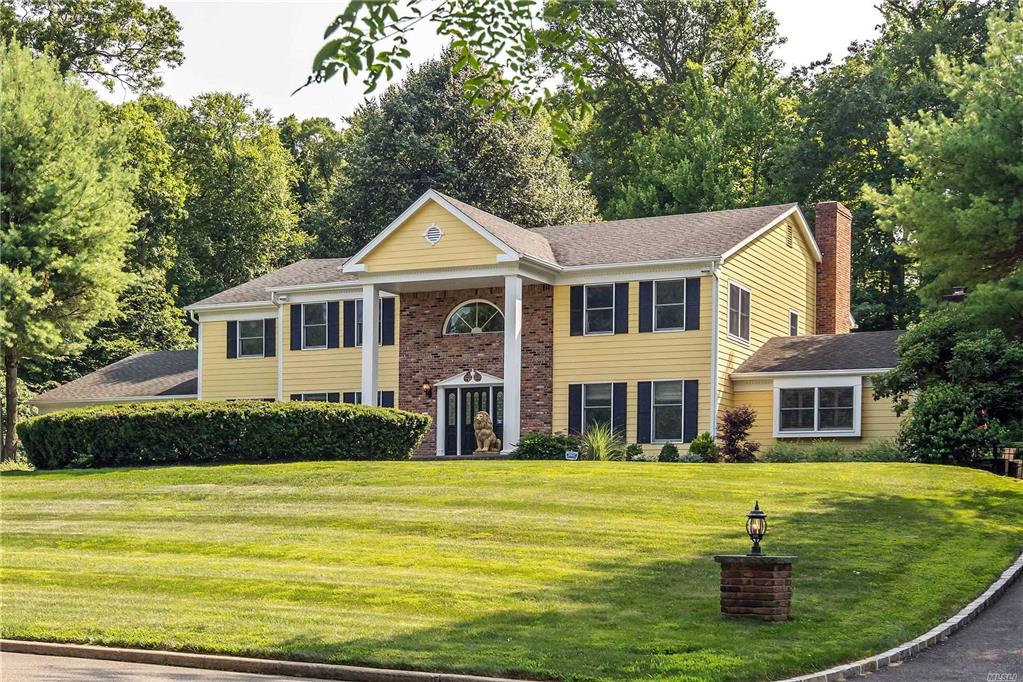 28 Sherwood Gate Oyster Bay Oyster Bay NY 11771