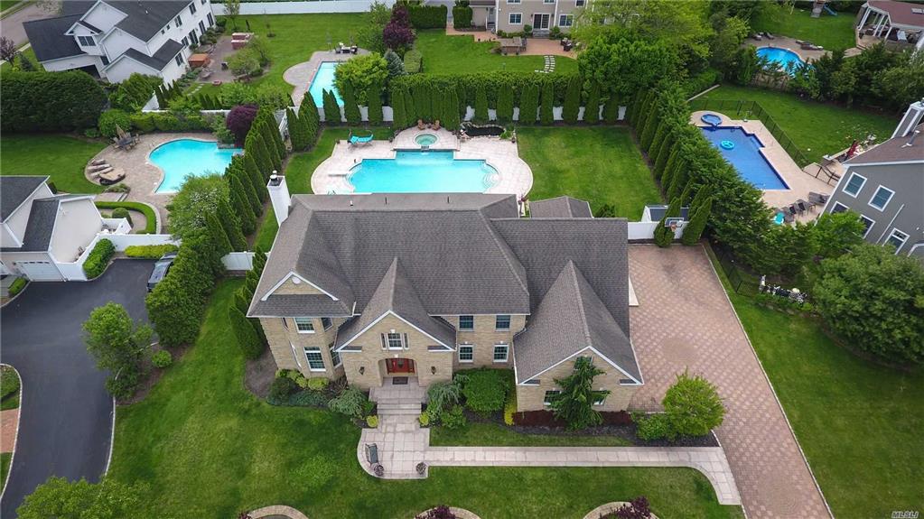 106 Elmwood Dr Dix Hills Dix Hills NY 11746