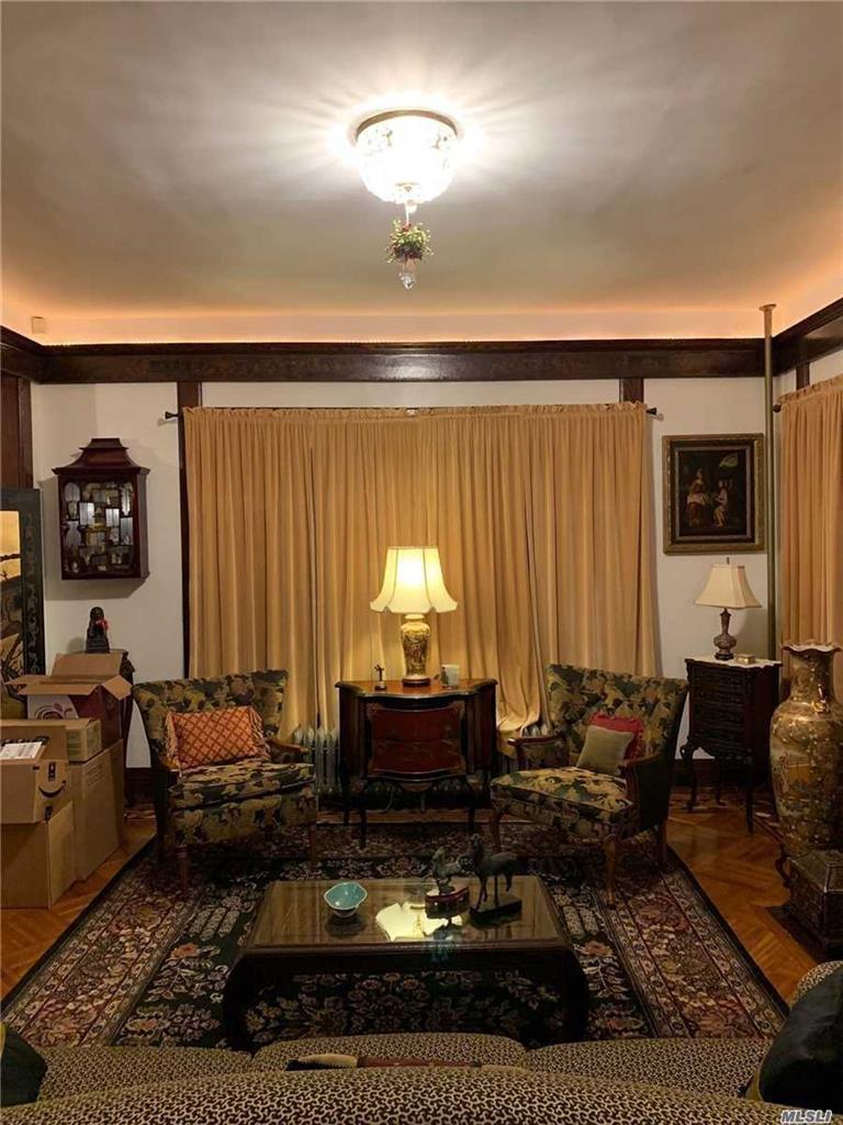85-34 104th St Richmond Hill Richmond Hill NY 11418