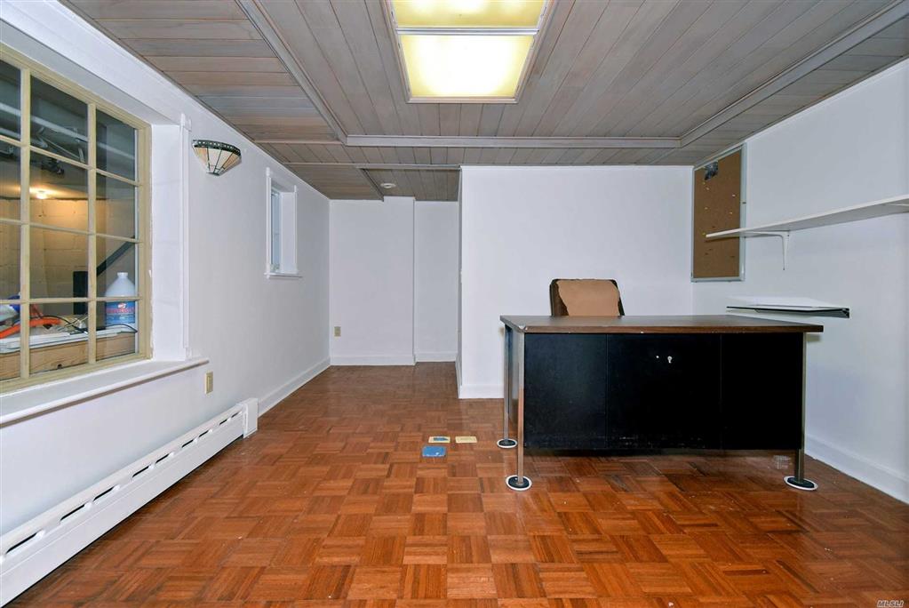 226 Dix Hills Rd Dix Hills Dix Hills NY 11746