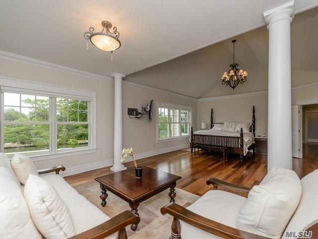 147 Eaton Ln West Islip West Islip NY 11795