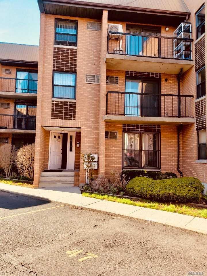 75-22 Parsons Blvd Flushing Flushing NY 11366