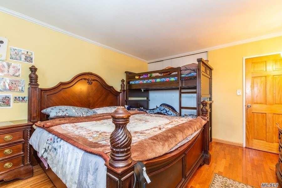 85-15 Main St Briarwood Briarwood NY 11435