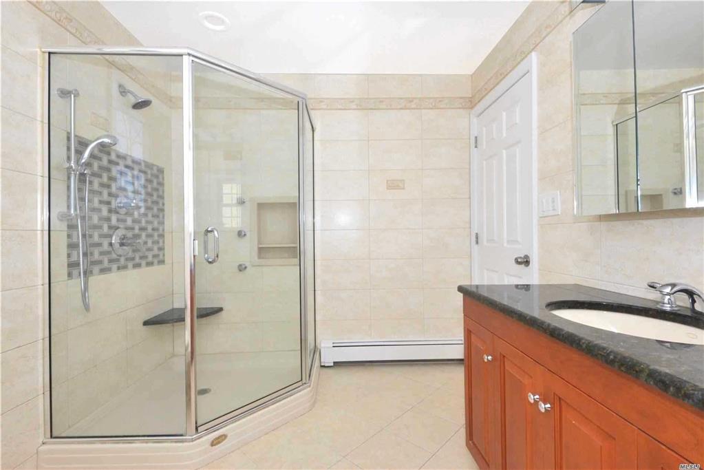 203 Wellington Rd S Garden City Garden City NY 11530