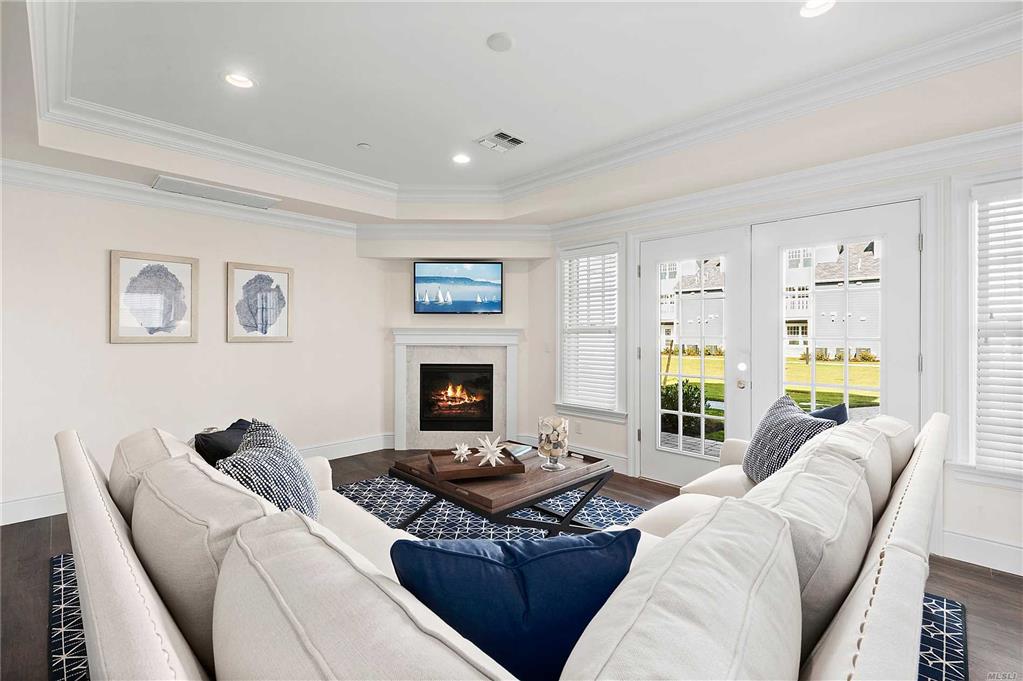 104 Tuckahoe Ln Southampton Southampton NY 11968