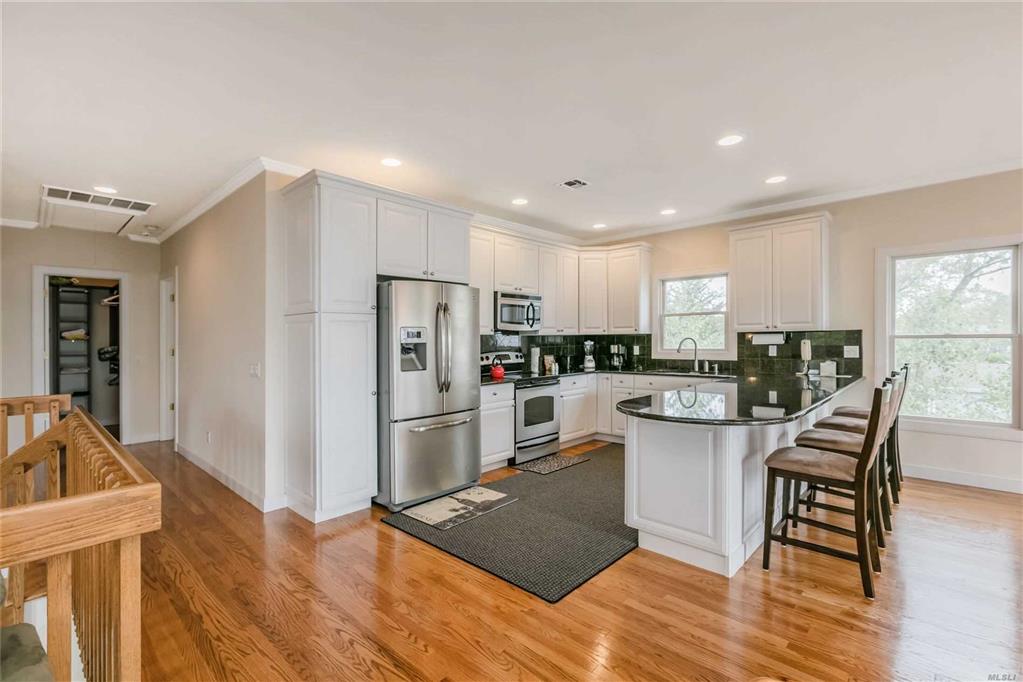 14 Locust St Aquebogue Aquebogue NY 11931