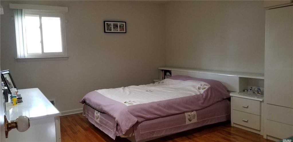 1009 Dartmouth Ln Woodmere Woodmere NY 11598