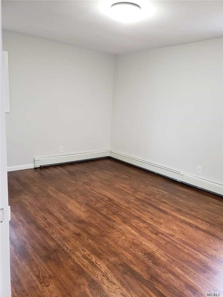 42 Butterfly Dr Hauppauge Hauppauge NY 11788