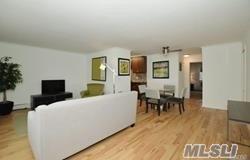 39 Mayfair Gardens Commack Commack NY 11725