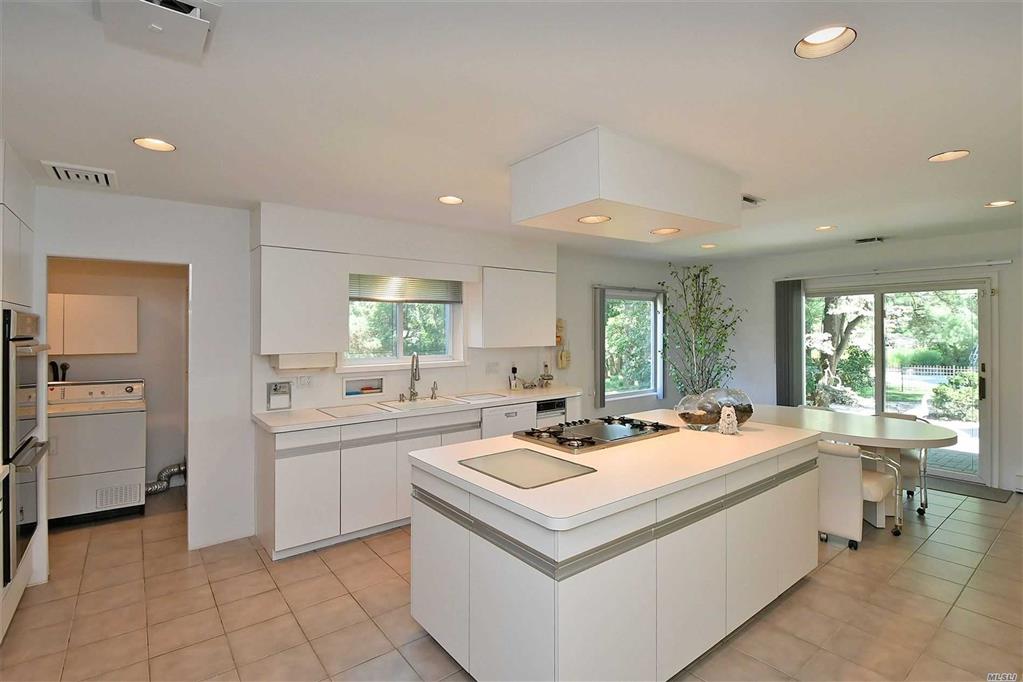 52 Fox Ln Dix Hills Dix Hills NY 11746