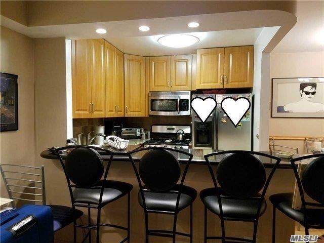 18-05 215th St Bayside Bayside NY 11360