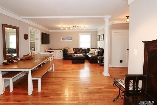 183 Brown St Mineola Mineola NY 11501