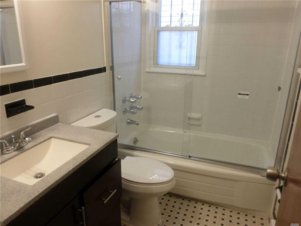 11-11 Grassmere Ter Far Rockaway Far Rockaway NY 11691