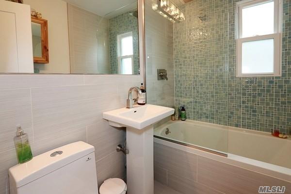 183 Brown St Mineola Mineola NY 11501