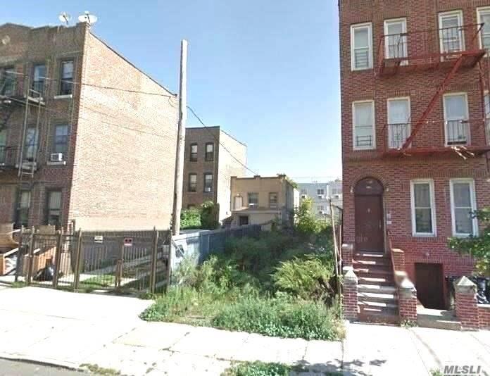 413 Montauk Ave Brooklyn NY 11208