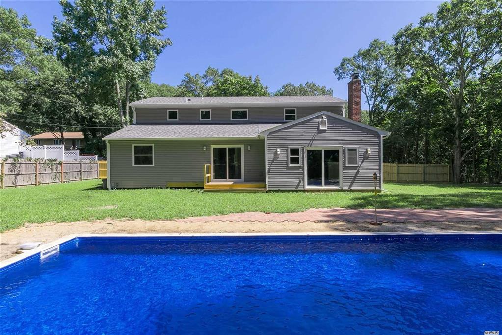 57 Sheryl Crescent Smithtown Smithtown NY 11787