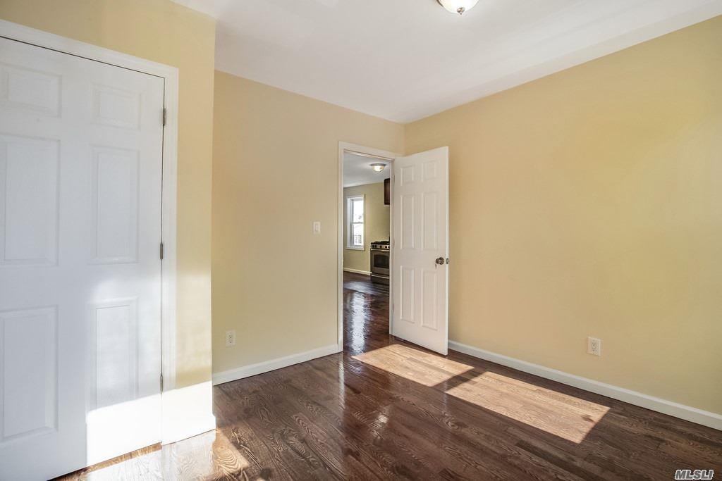 35-11 105th St Corona Corona NY 11368