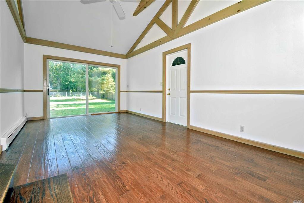 226 Dix Hills Rd Dix Hills Dix Hills NY 11746